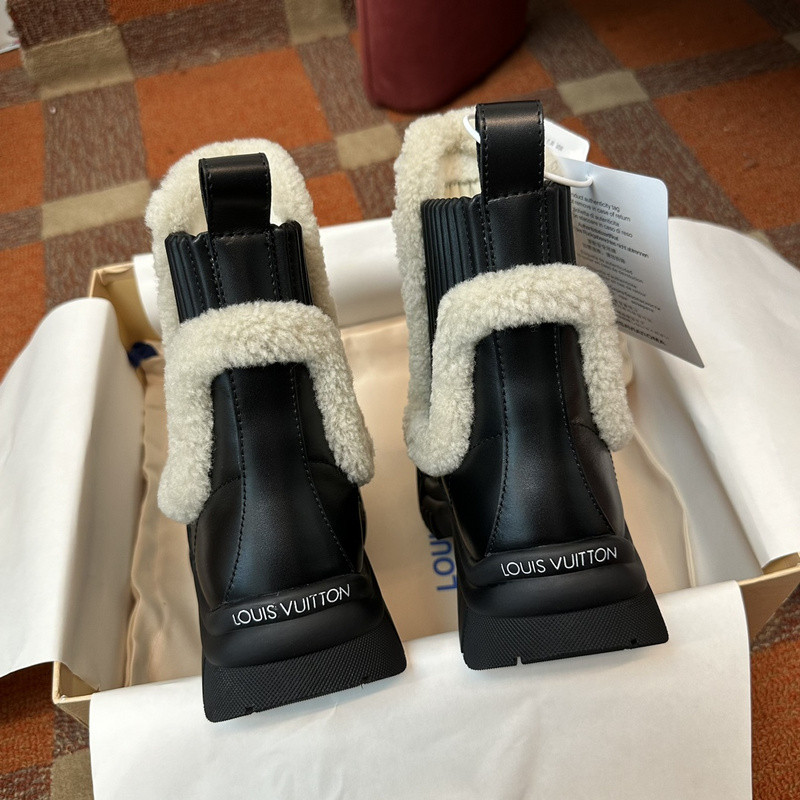 LVT BOOTS