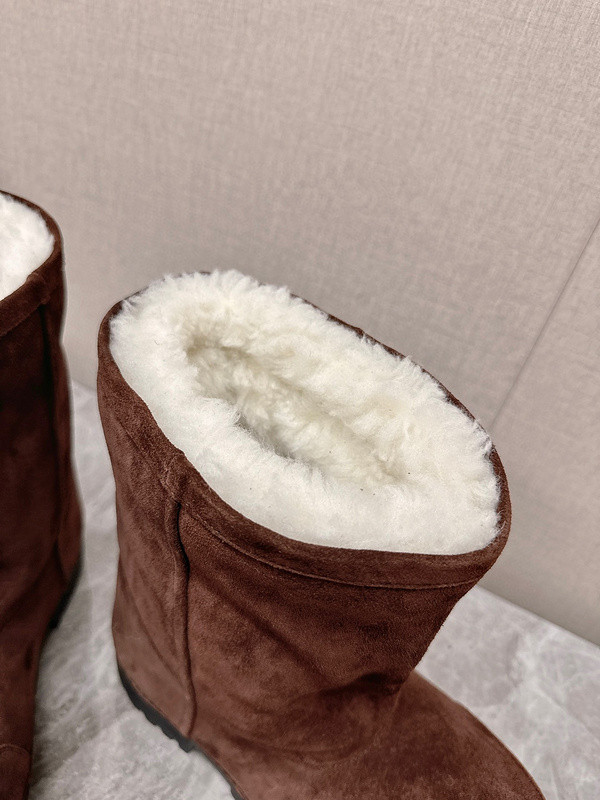 BC BOOTS