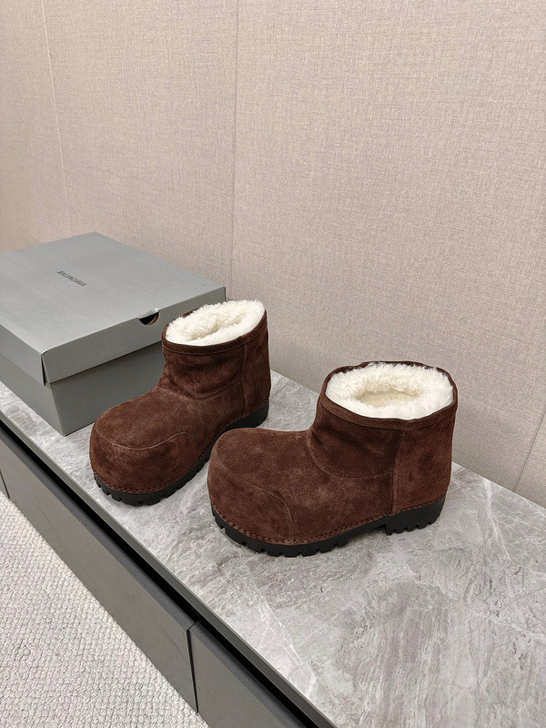 BC BOOTS