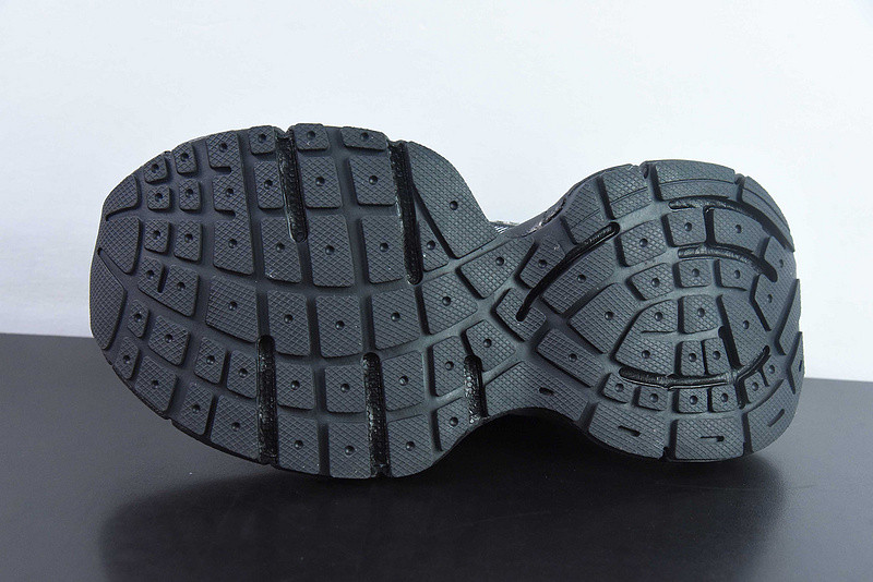 BC 3XL SNEAKER