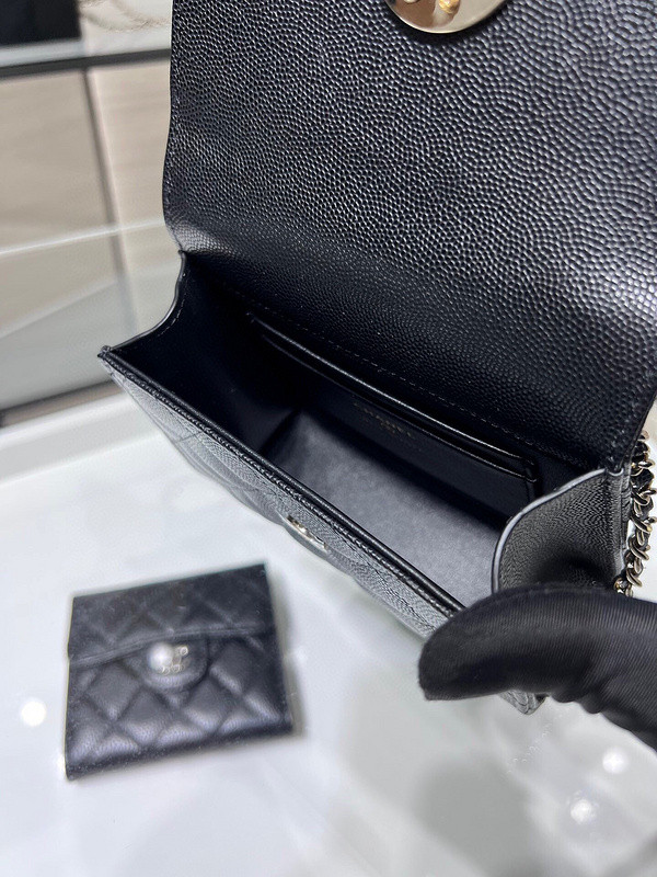 Ch**el purse