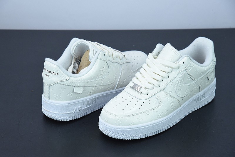 lvt x nike air force1
