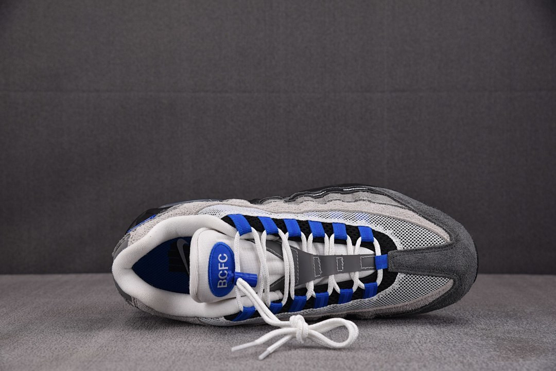 Undefeated x Nike Air Max 95