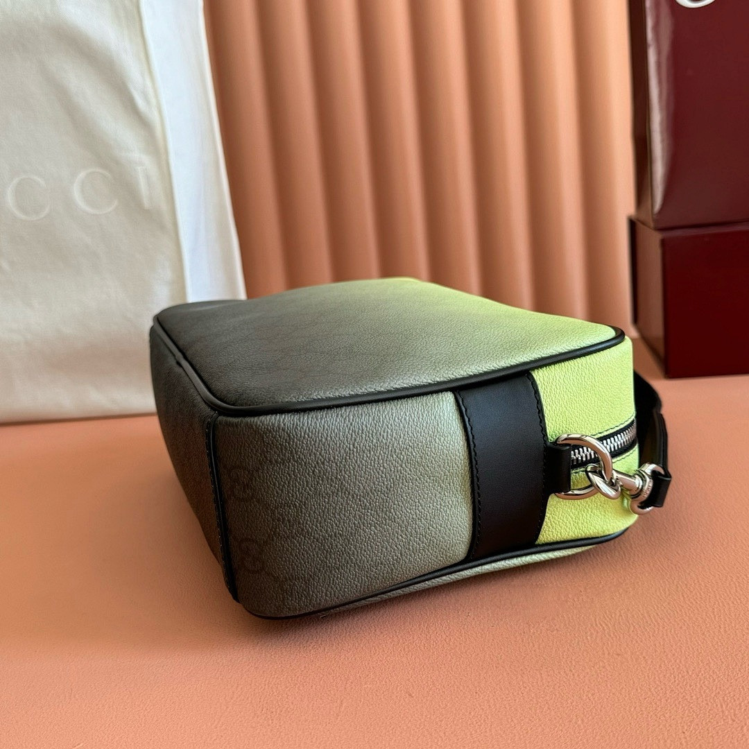 Gvc*1 BAG