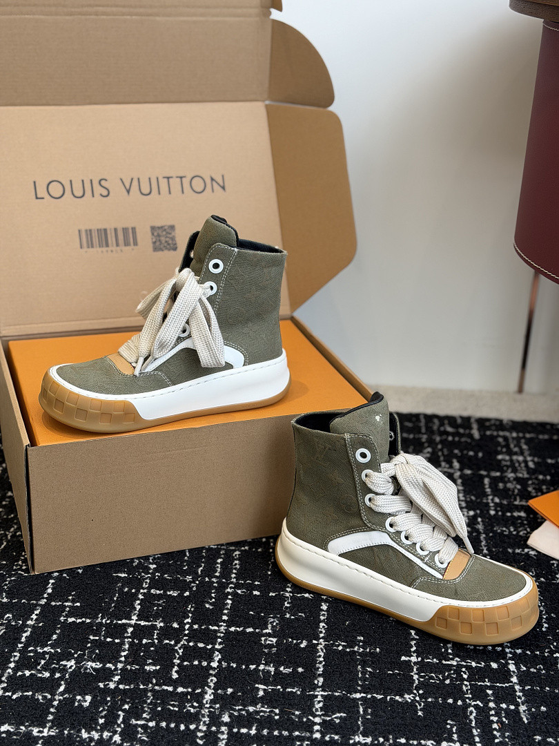 LVT SNEAKERS