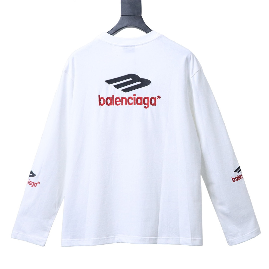 Ba1en*iaga Clothes