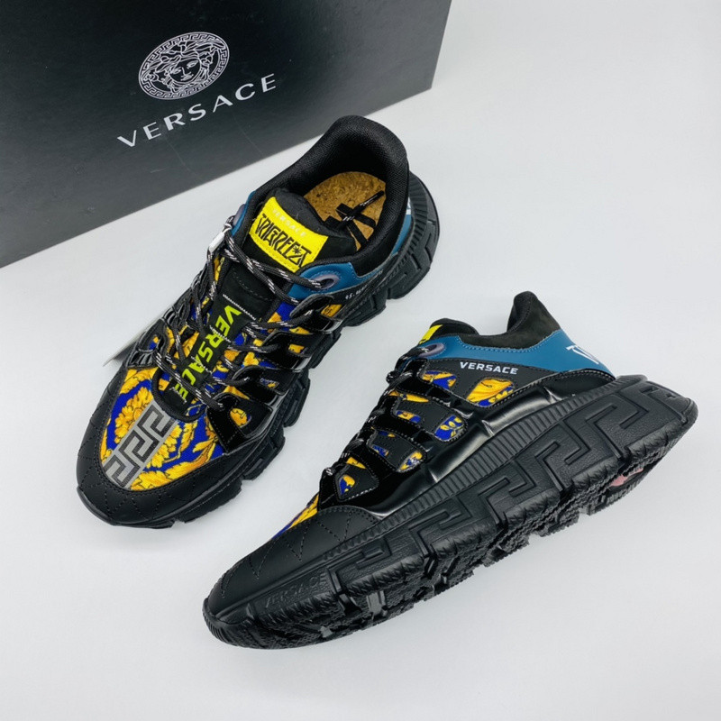 vs chain reaction sneakers