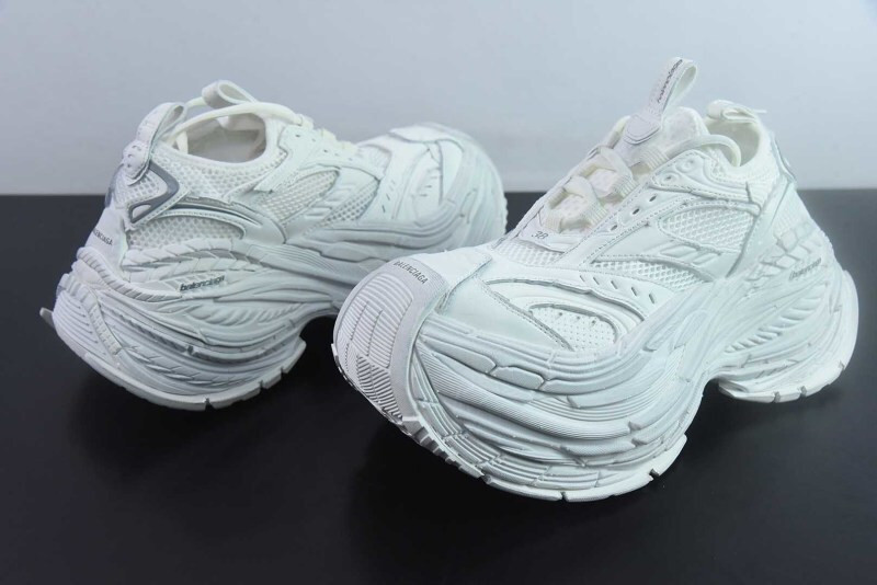 BC XL SNEAKERS