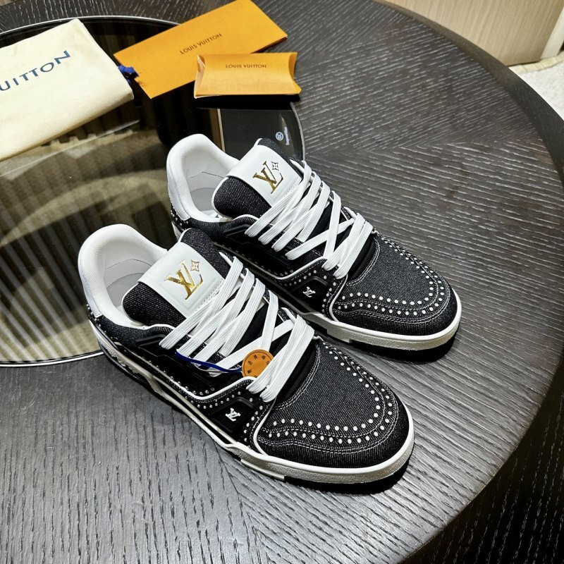 LVT SNEAKERS