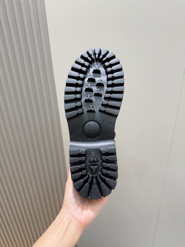 LVT BOOTS