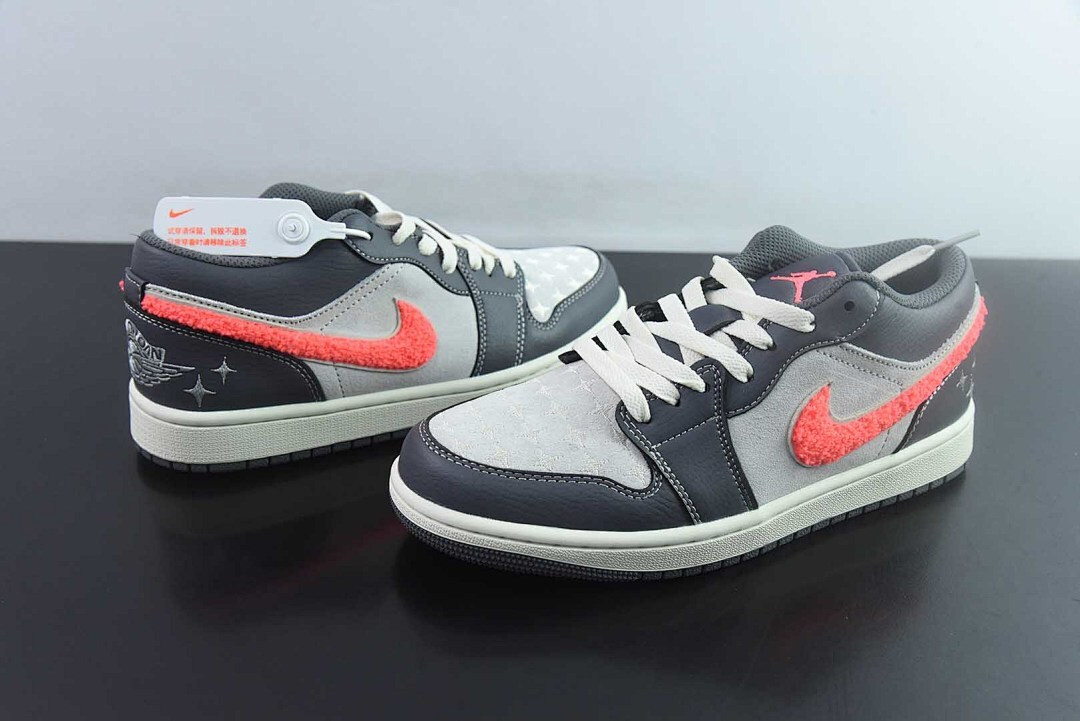 Air Jordan 1 Low SE