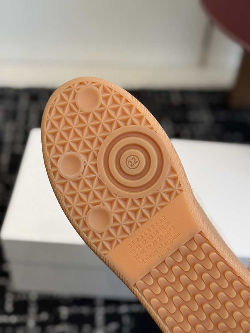 Ma1s0n Marg*e1a SNEAKER