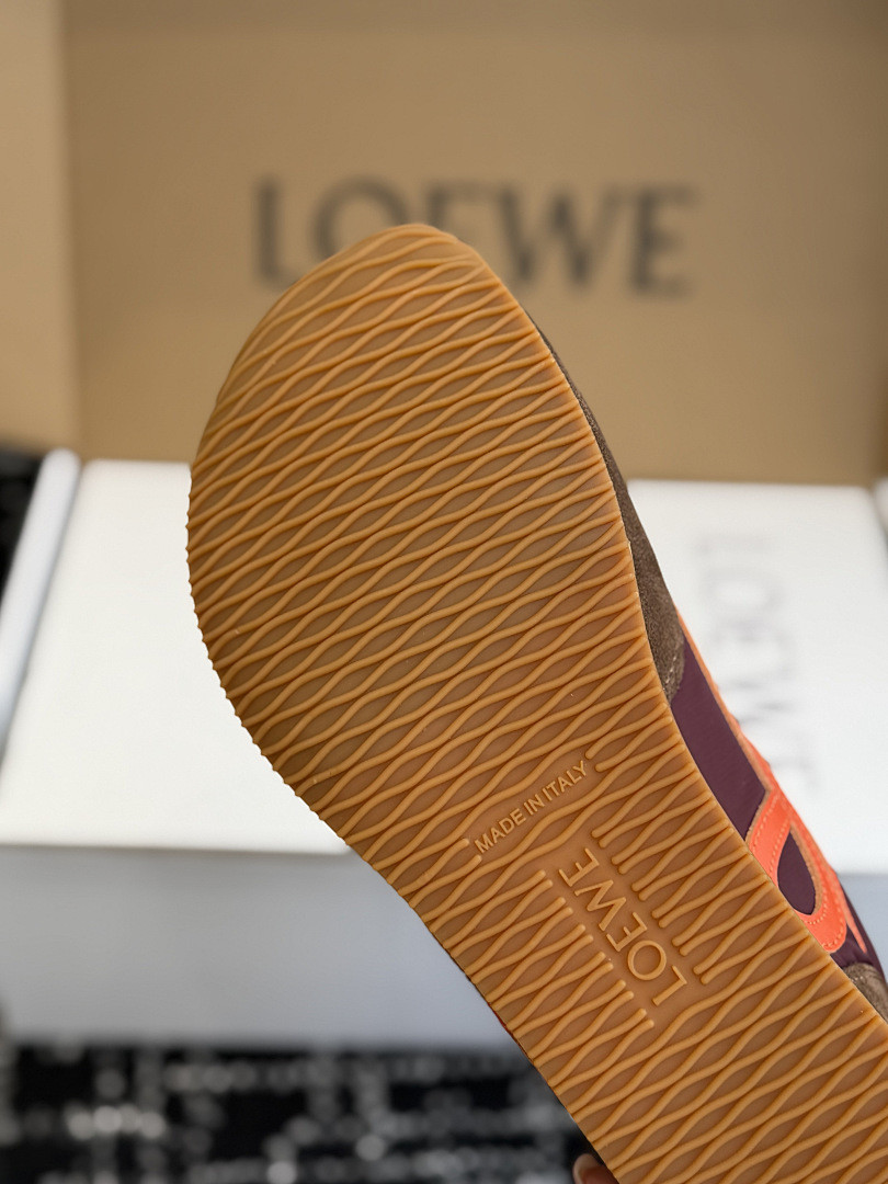 L0ew* Sneaker