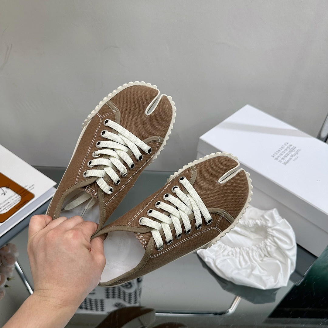 Ma1s0n Marg*e1a SNEAKER