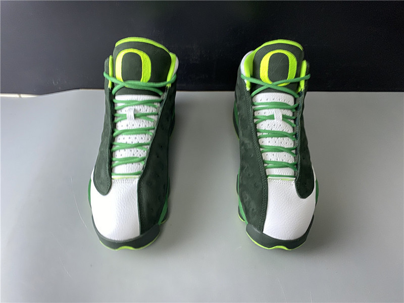 air jordan 13 retro pe "oregon ducks" ar4390-313