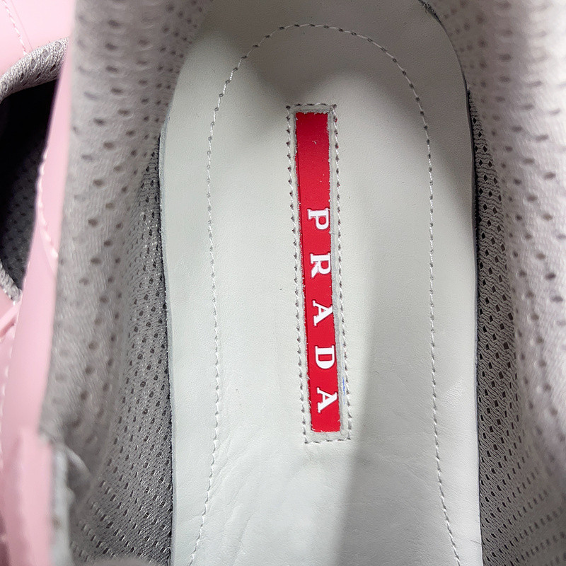 pr sneaker