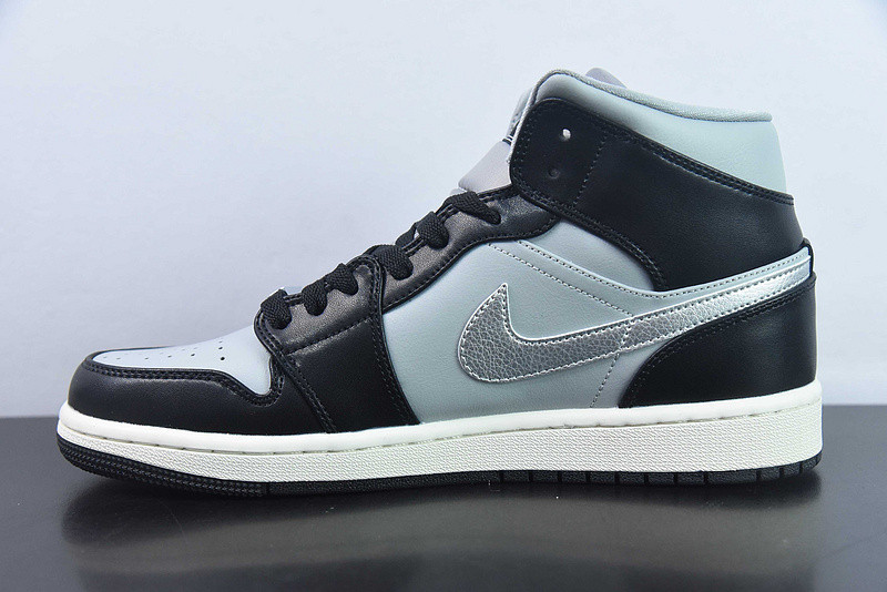air jordan 1 mid “black Ch*0me” fb9892-002