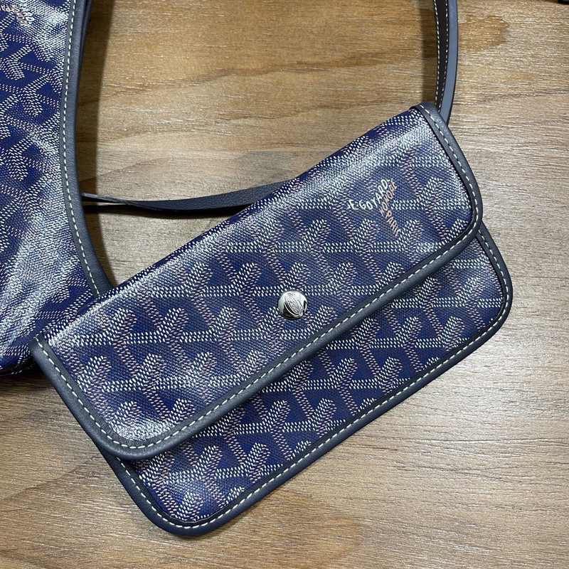 G09ard purse