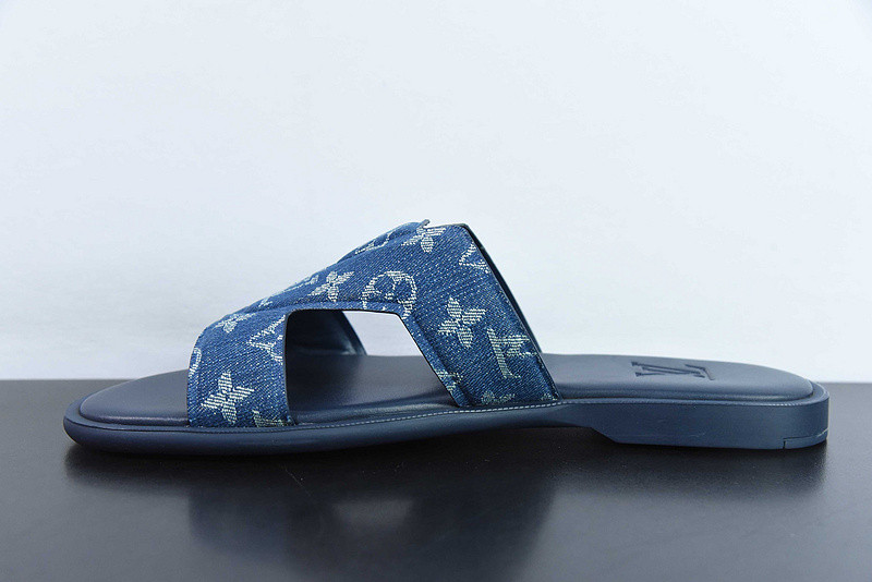 lvt sandals