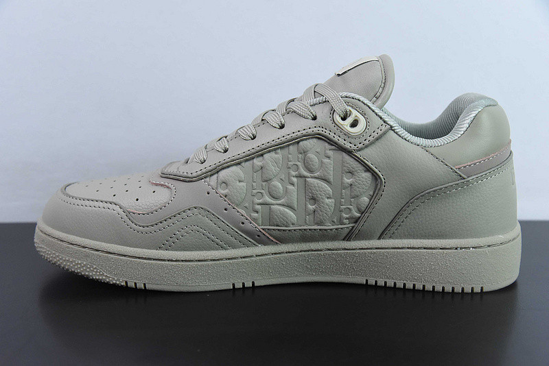 dio* sneaker