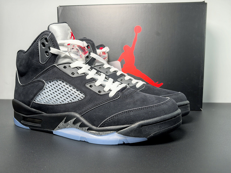 Air Jordan 5 “Black Metallic Reimagined” HF3975-001