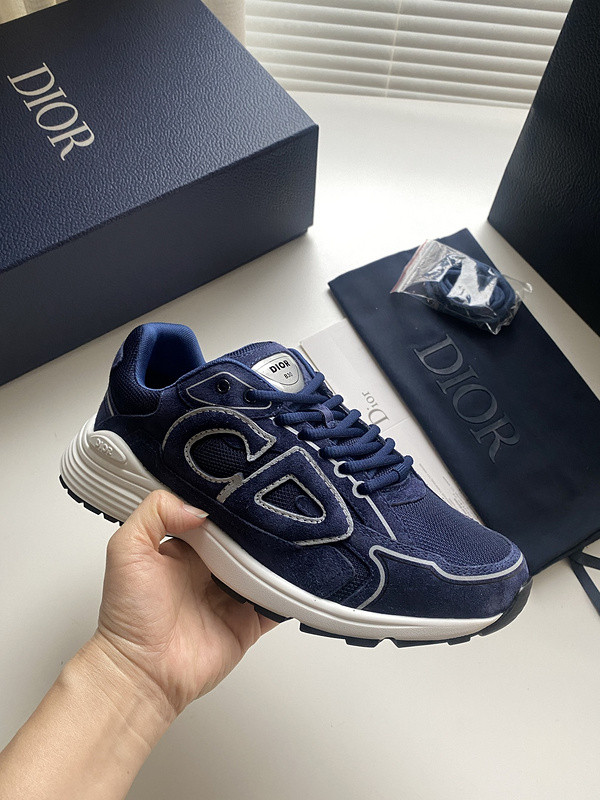 DIO* SNEAKER