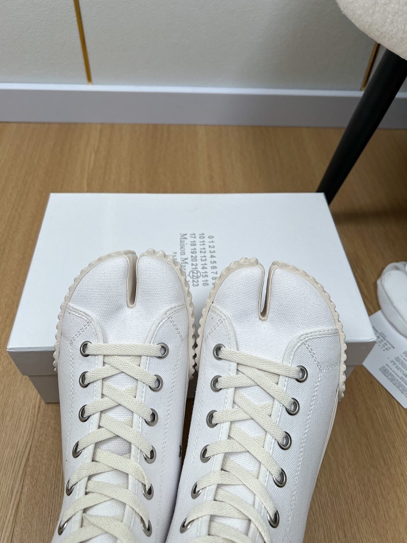 Ma1s0n Marg*e1a SNEAKER