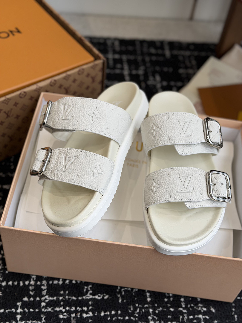 LVT SANDALS
