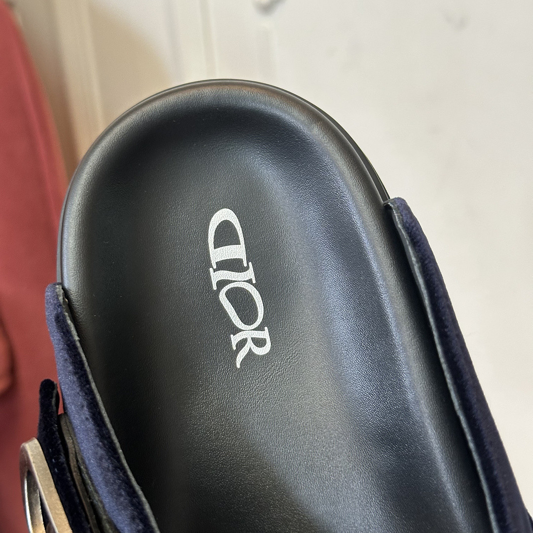 DIO* SLIDE