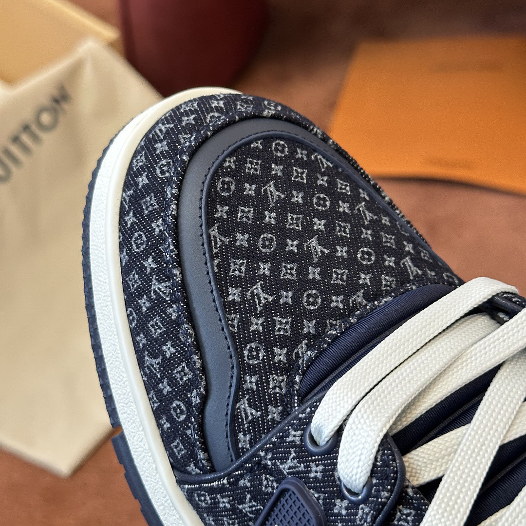 LVT SNEAKERS