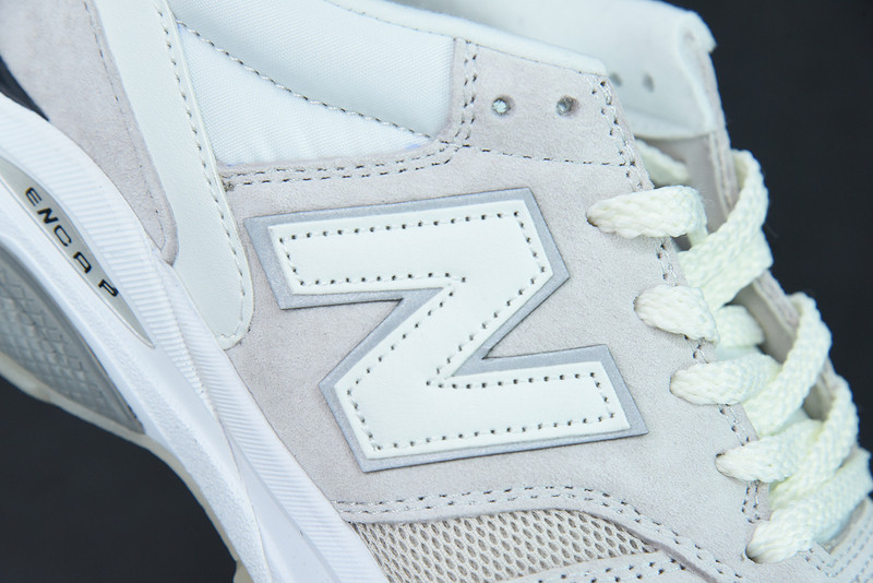 new balance sneaker m7709cv