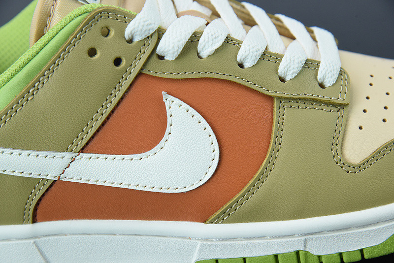 nike sb dunk low gs barley yellow sail white bright green dv9108-711