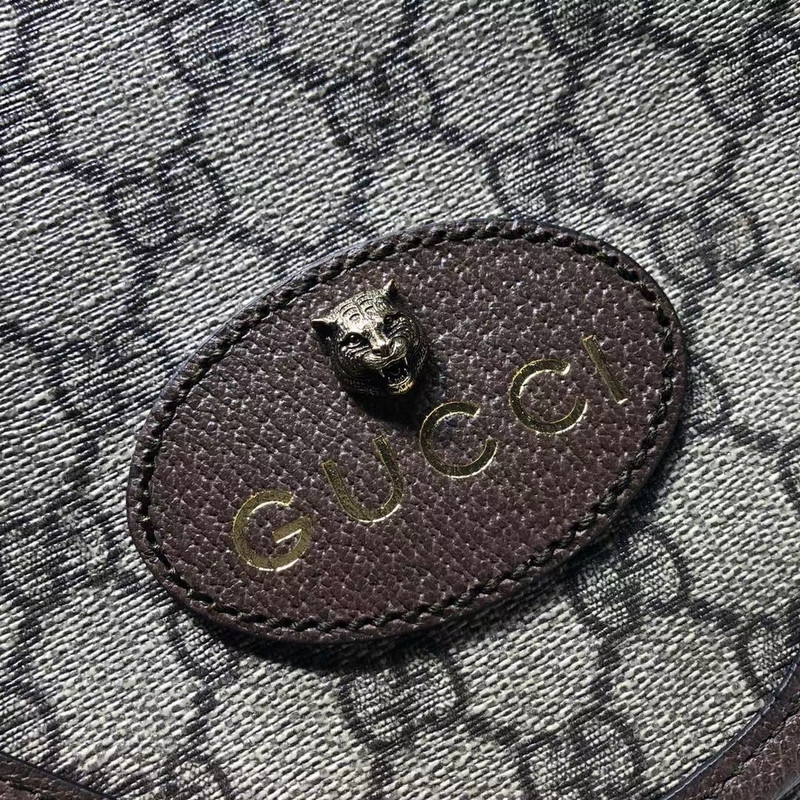 G*u*i shoulder bag