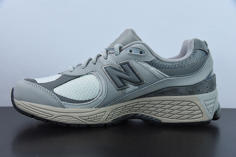 new balance sneaker