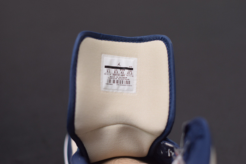 air jordan 1 retro prem "navy cream" aq9131-401