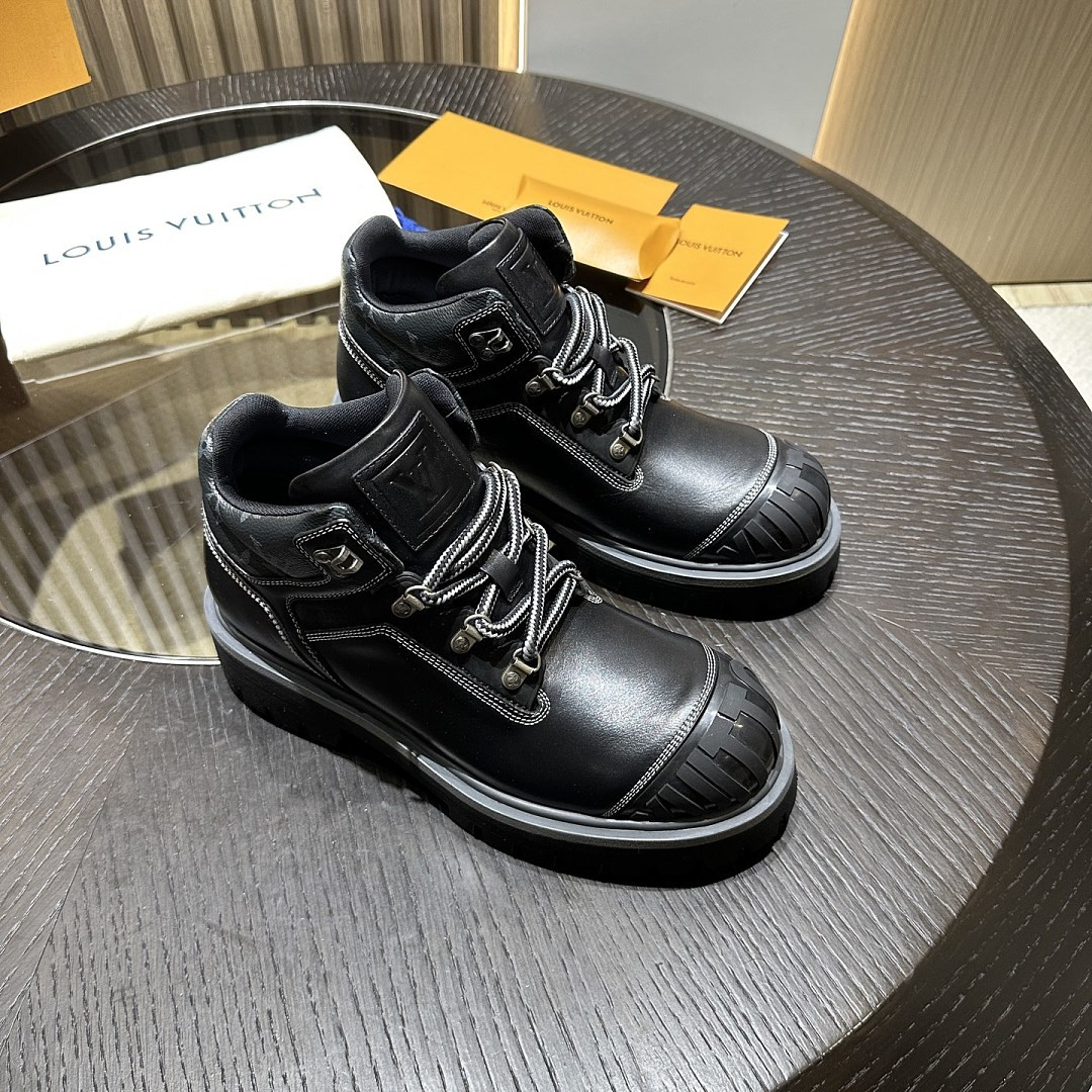 LVT BOOTS
