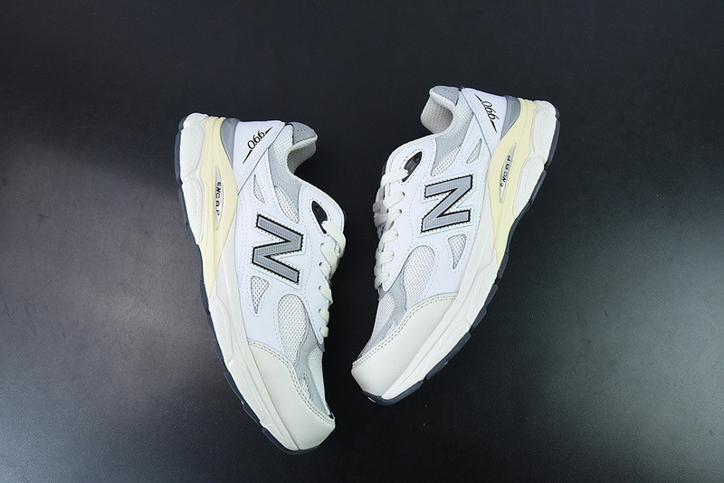 new balance sneaker