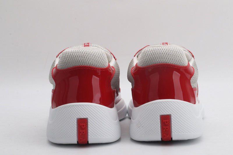 pr sneaker