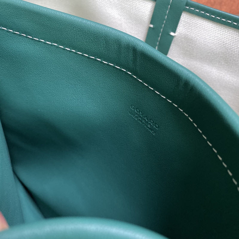 G09ard purse