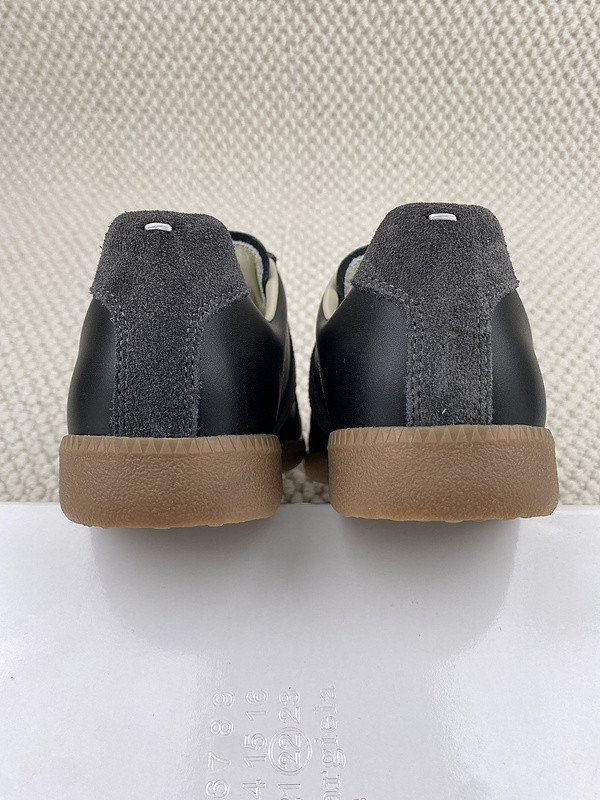 ma*s*n Ma*i*la sneaker