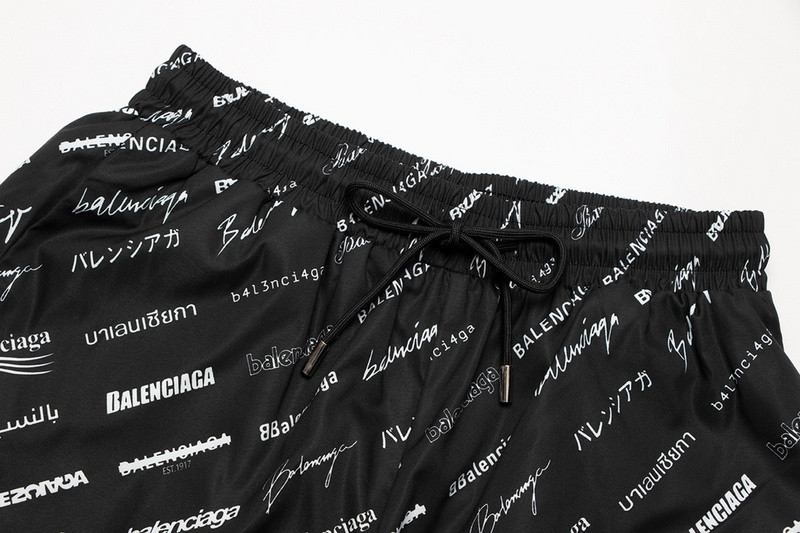 Ba*len*cia*ga clothes