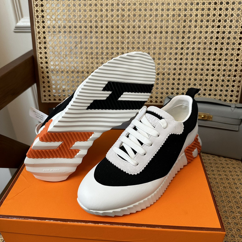 H**mes sneaker
