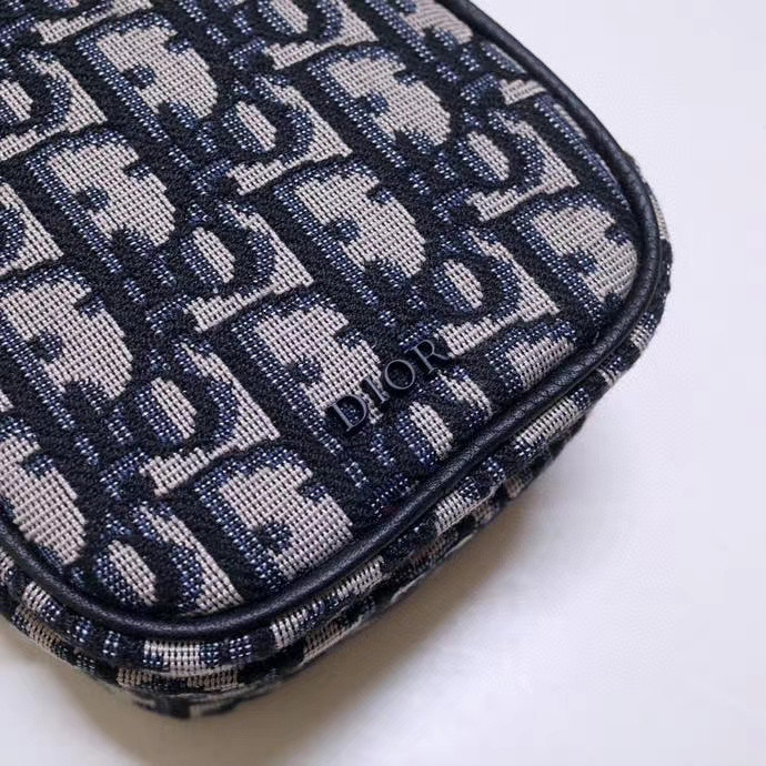 D10r bag