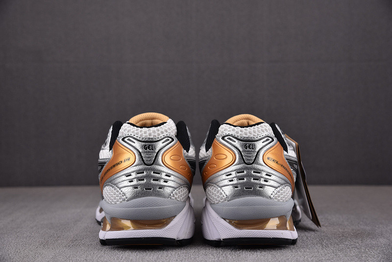As*ic*s gel kayano 14 