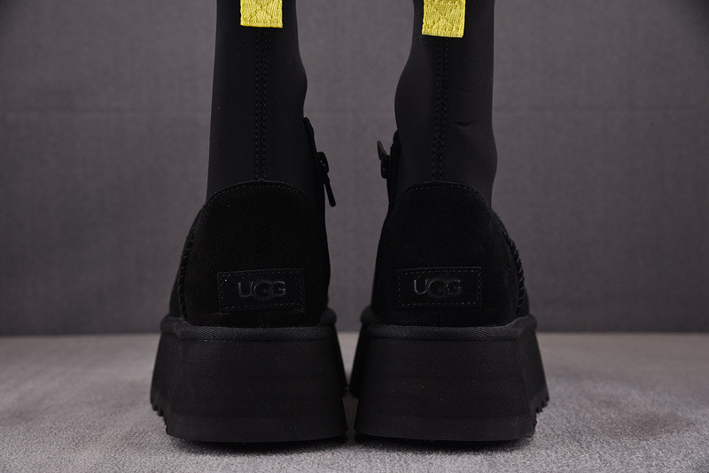 UGG