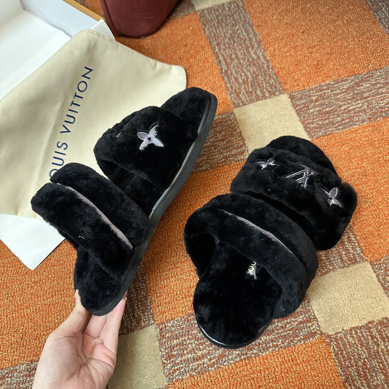 LVT SANDALS