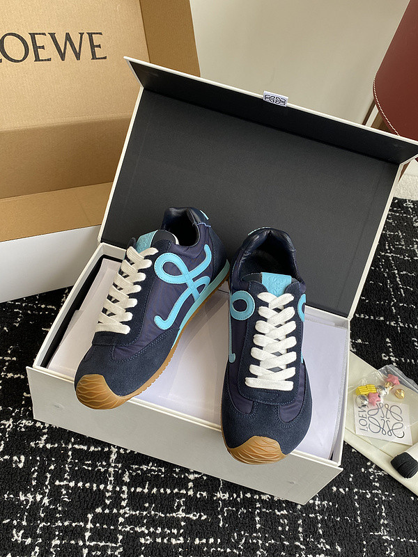 L0ew* sneaker