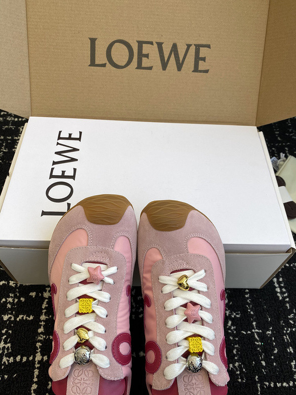 L0ew* sneaker