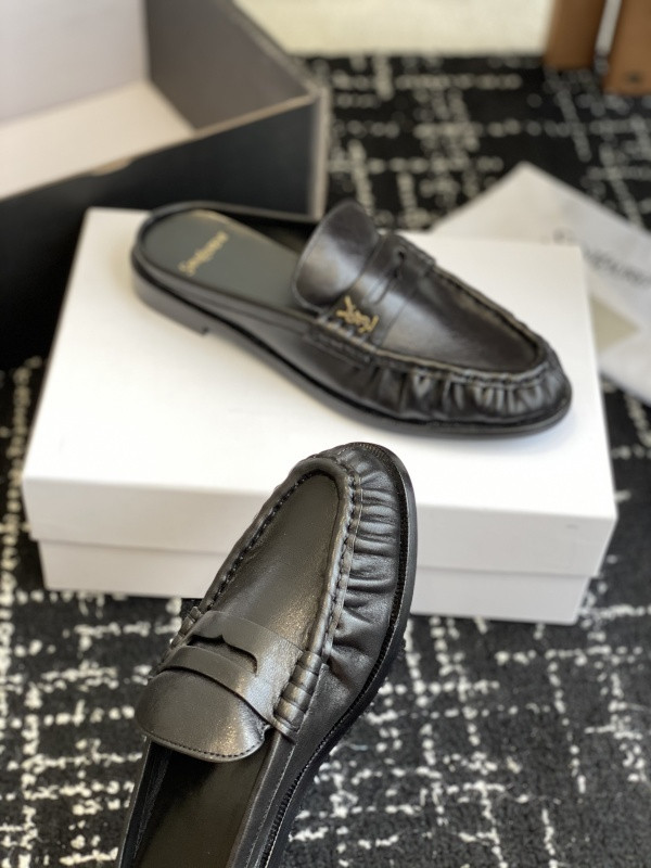 Sa1nt Lau*nt sneaker