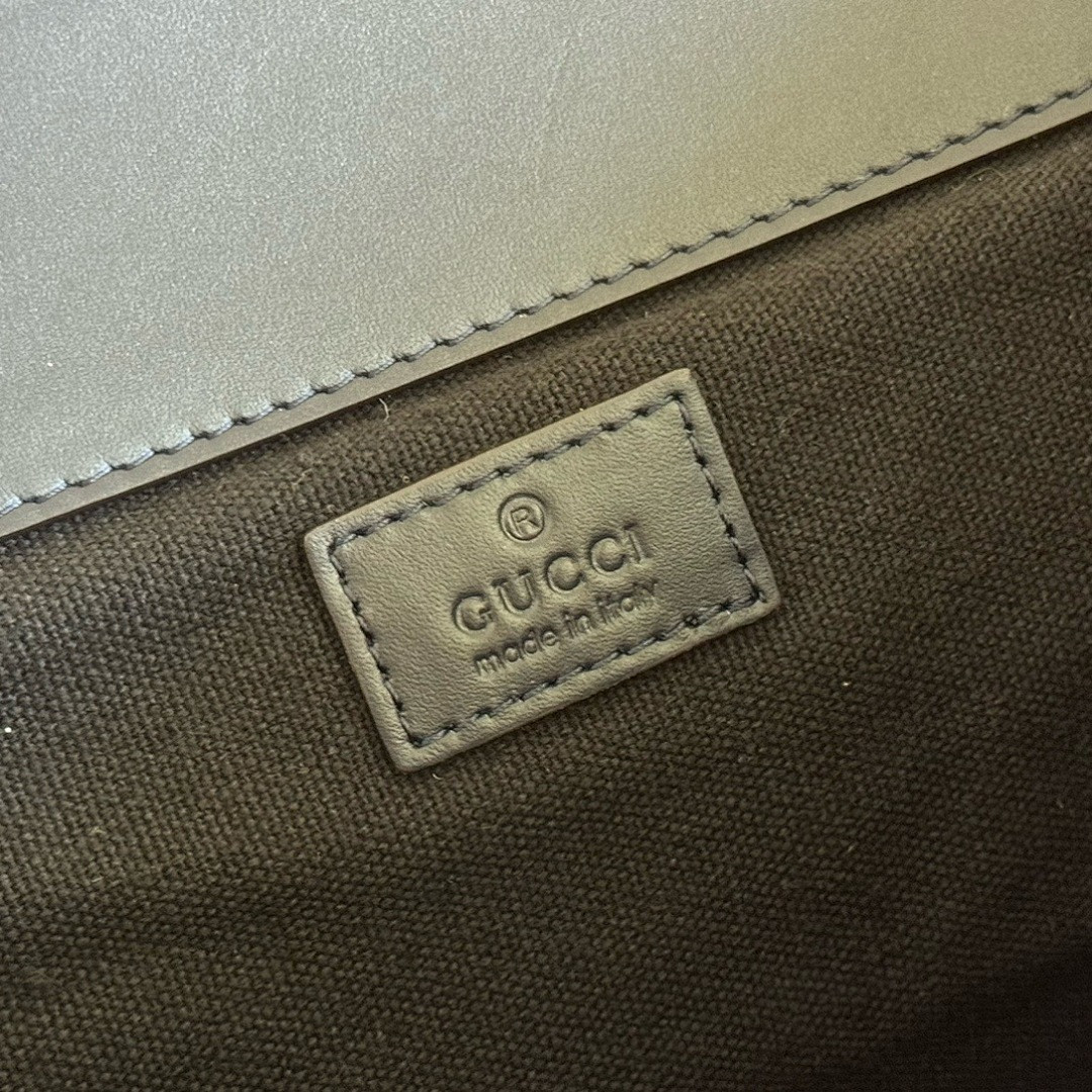 Gvc*1 BAG